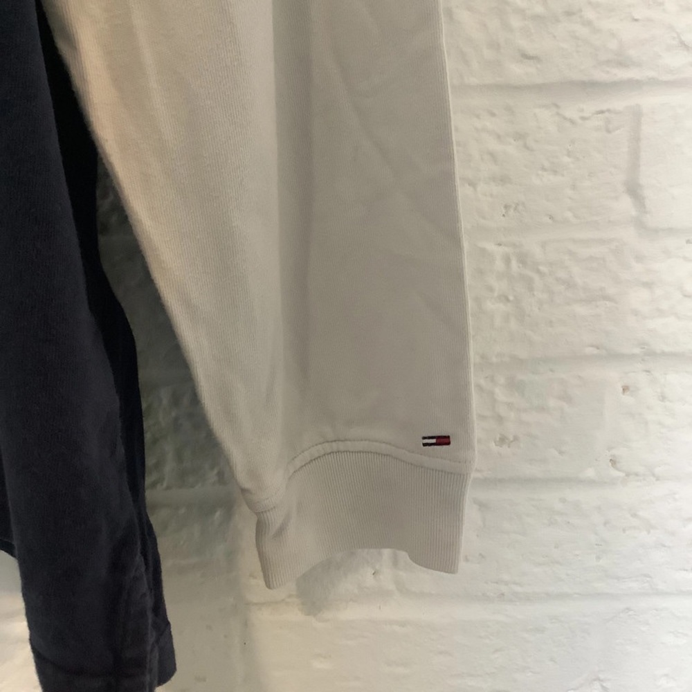 Vintage Tommy Hilfiger Spellout Rugby Shirt - Size 2xl x- P2P 27โ - Navy & White - Picture 7 of 8